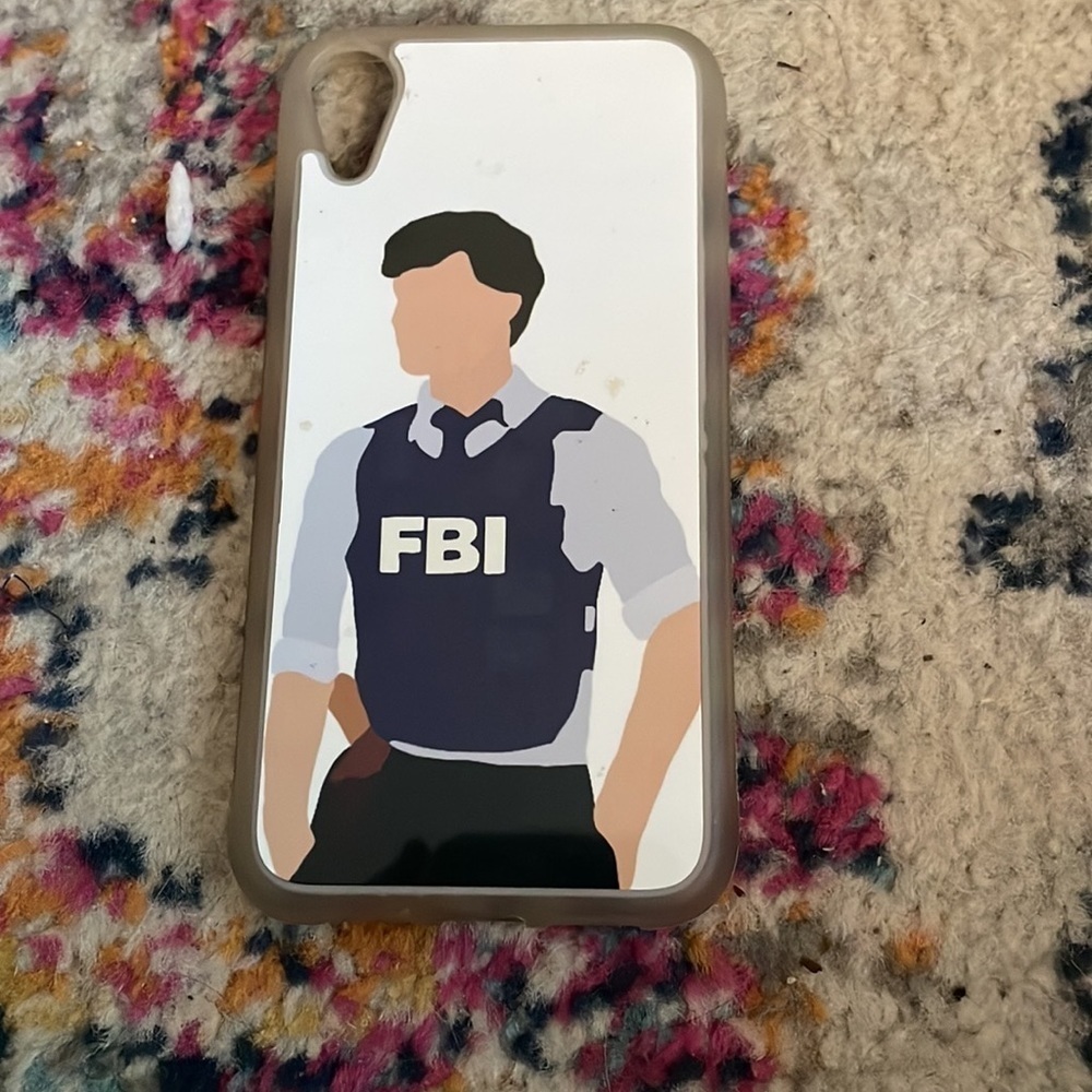 Phone cases - Picture 10 of 11
